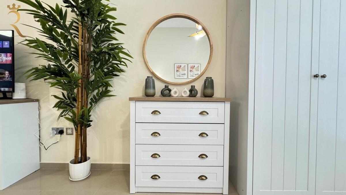 Apartment Tranquil In Al Reem Perfect For 2 Abu Dhabi